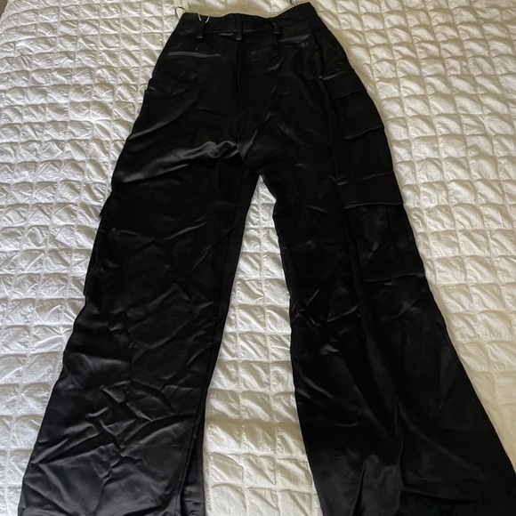 Favorite Daughter black satin cargo pant - Picture 13 of 16